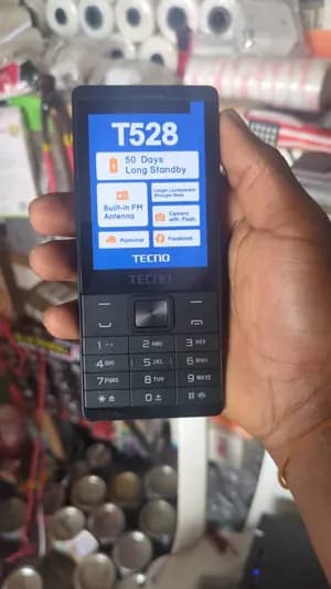 Téléphone Techno T528