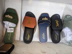 Chaussures dames (mapapa)