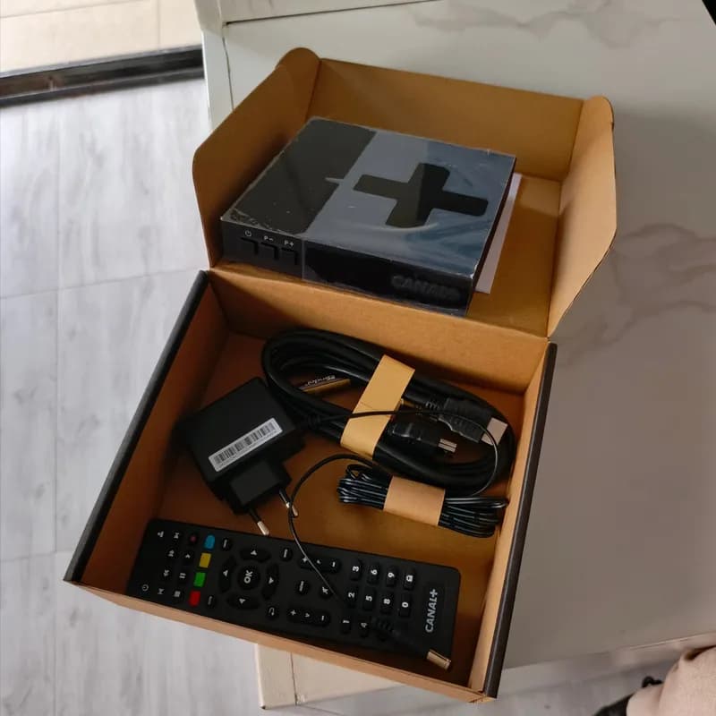 Decodeur canal+ rwanda — photo 2