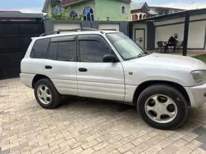 TOYOTA Rav4 ancien model