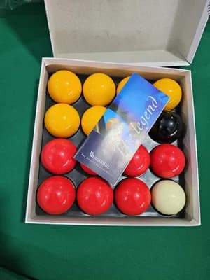 BOULES DE BILLARD