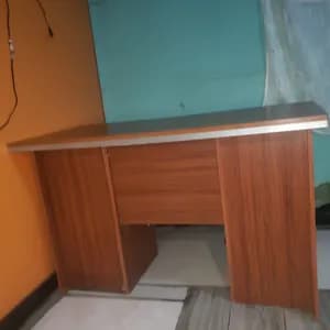 Table de bureau occasion d'Europe